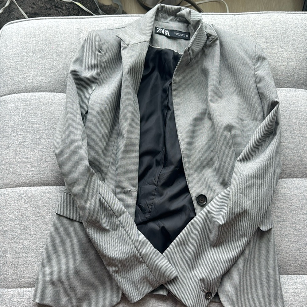 Grey houndstooth Zara blazer